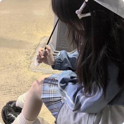 幽暗骏马